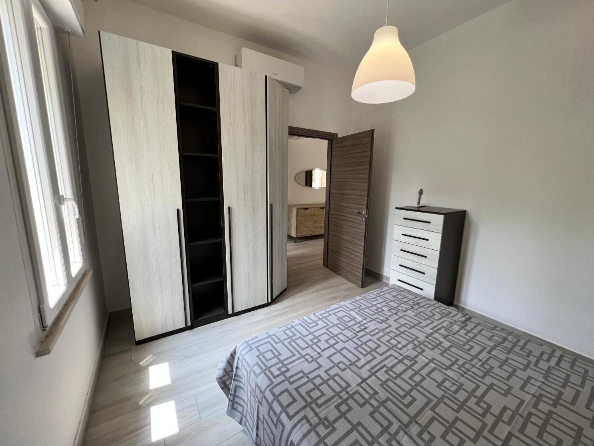 I Lecci Villa Livorno Eksteriør bilde